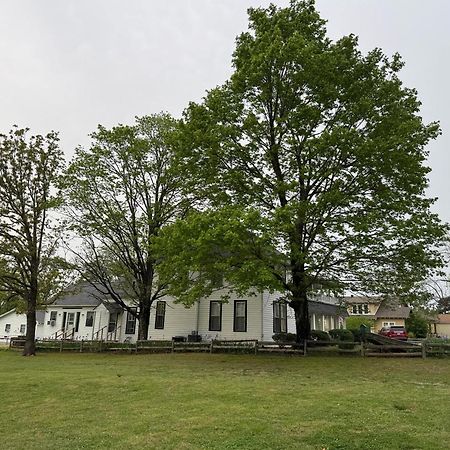 Ozark Country Inn เมาน์เทนวิว ภายนอก รูปภาพ