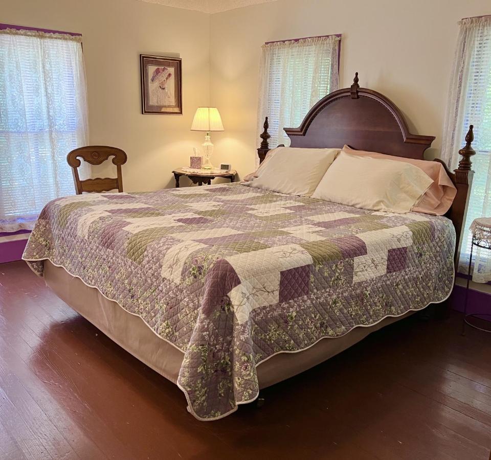 Ozark Country Inn เมาน์เทนวิว ภายนอก รูปภาพ
