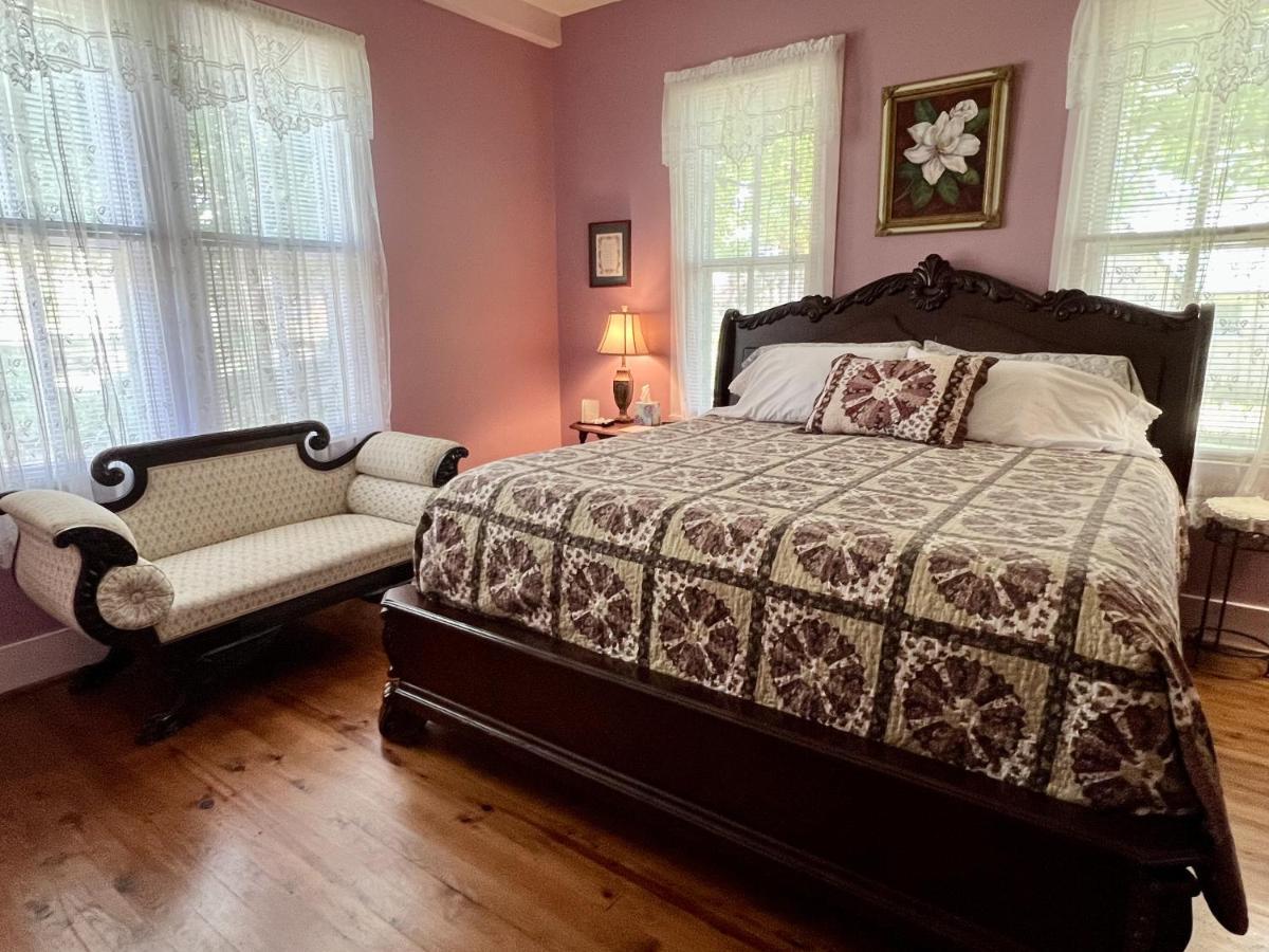 Ozark Country Inn เมาน์เทนวิว ภายนอก รูปภาพ