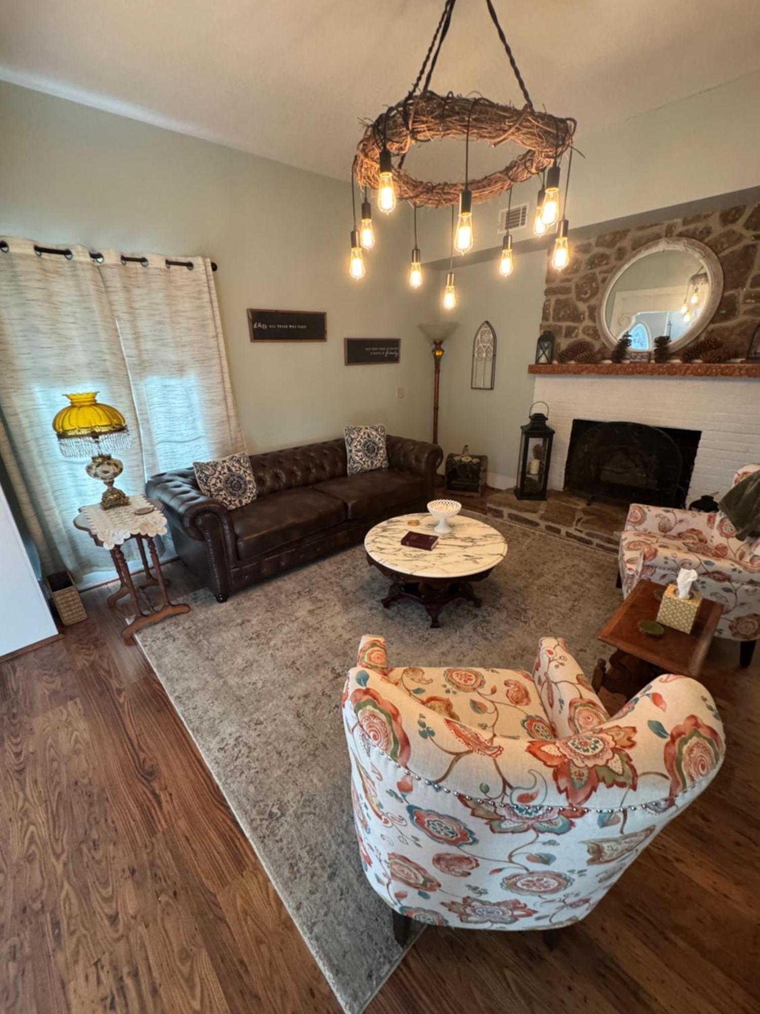 Ozark Country Inn เมาน์เทนวิว ภายนอก รูปภาพ