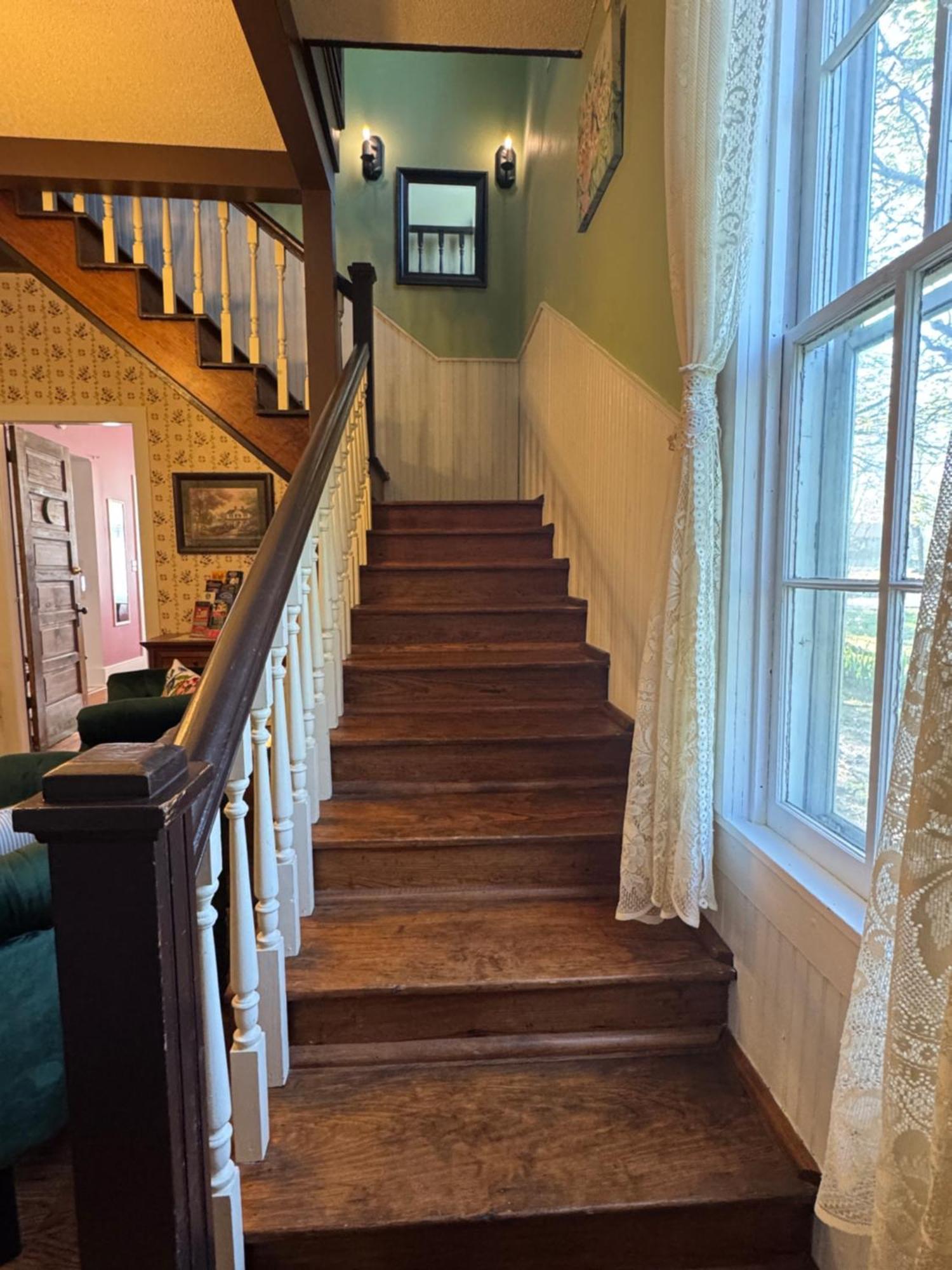Ozark Country Inn เมาน์เทนวิว ภายนอก รูปภาพ